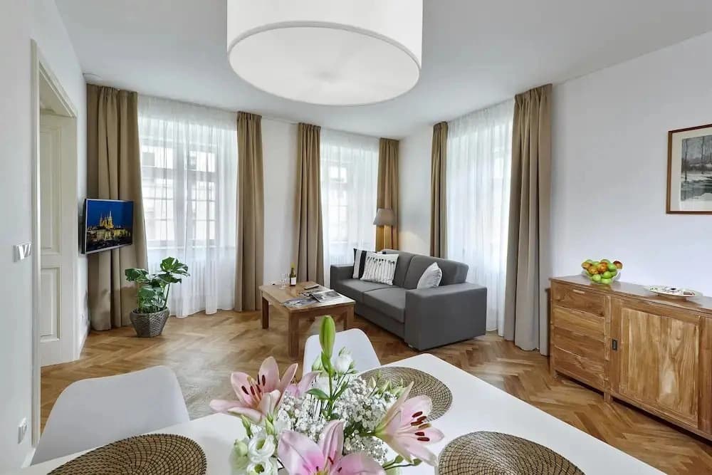 DownTown Suites Mala Strana - photo 4