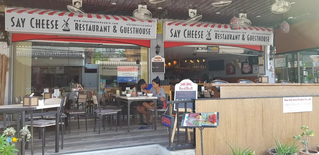 Say Cheese Guesthouse - photo 16