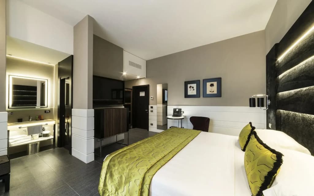 Hotel The Glam - photo 32