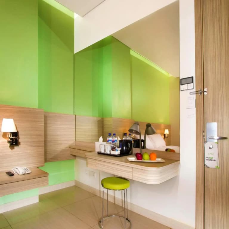 Whiz Prime Hotel Kelapa Gading - photo 37