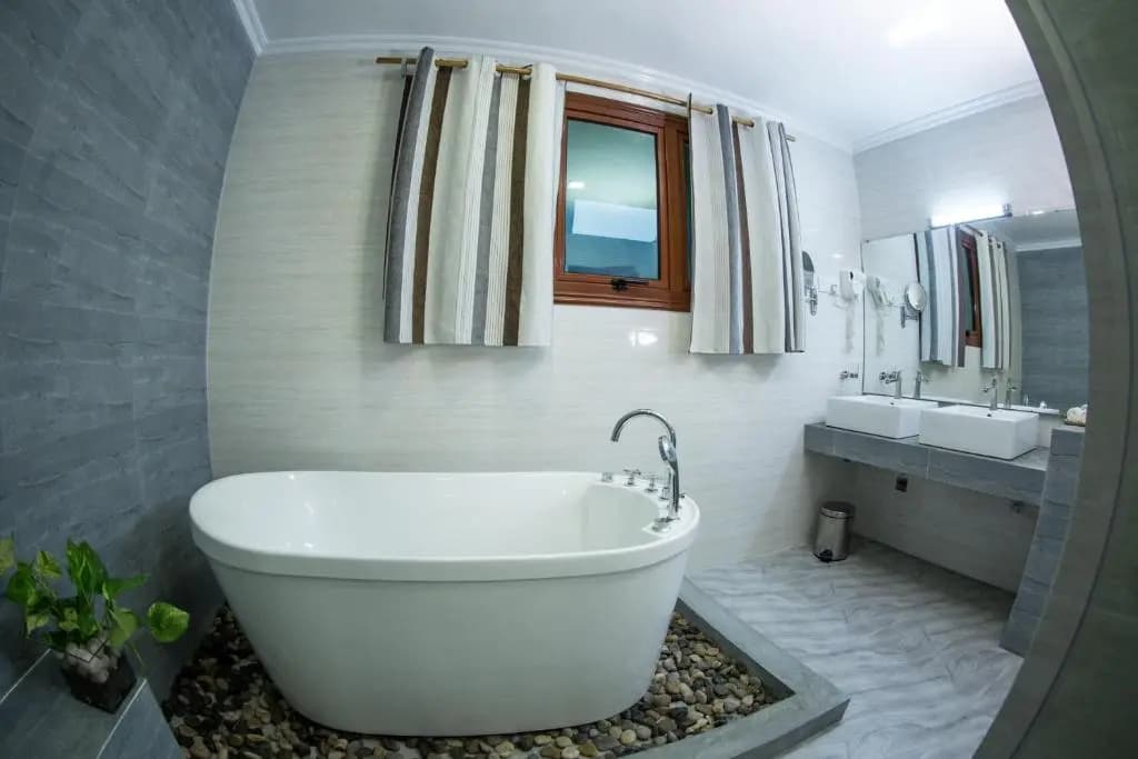 Triton Beach Hotel & Spa - photo 10
