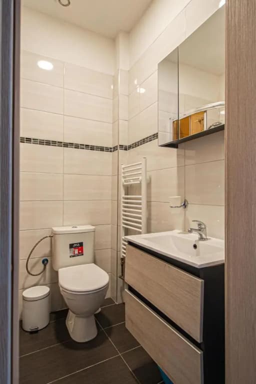 Executive Bright Apt. by Ruterra - photo 7