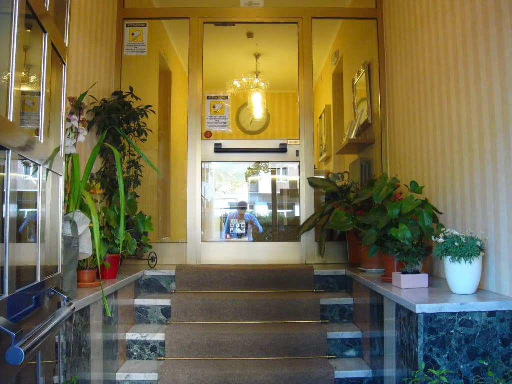 Miu Hotel - photo 10