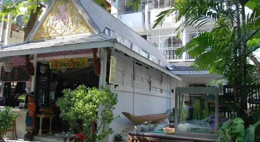 Cafe Ice Residences - photo 17
