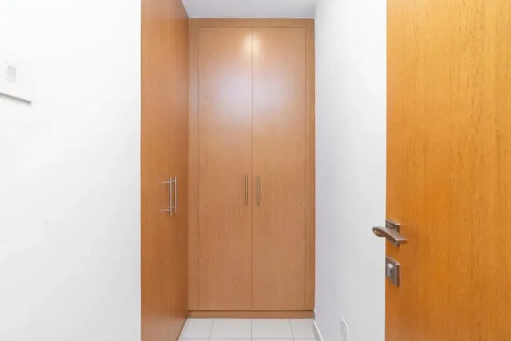Spacious Studio in Bay Square by Bespoke - photo 9