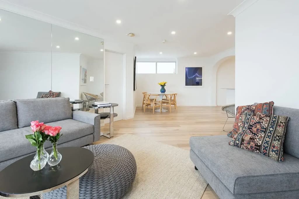 Right ON Bondi in Bondi Beach - main photo