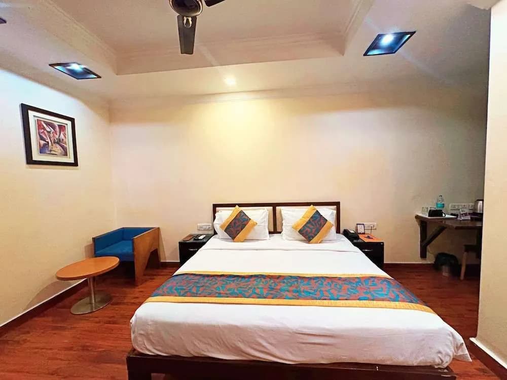 Parkland Chirag Enclave - photo 24