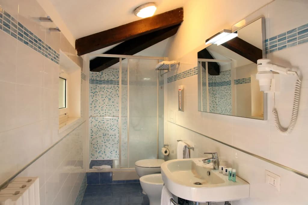 Hearth Hotel - photo 7