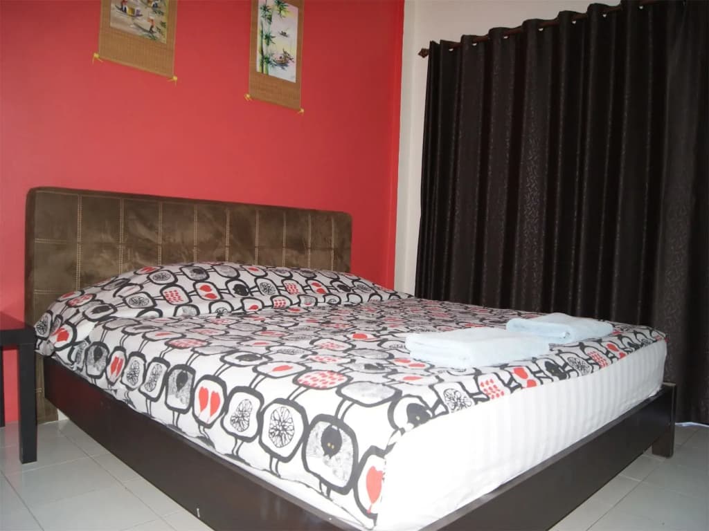 Pineapple Guesthouse Karon - photo 3