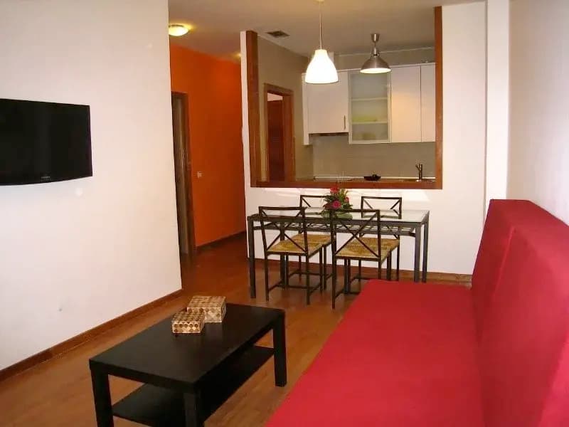 Apartamentos H2 Gran Via - photo 3