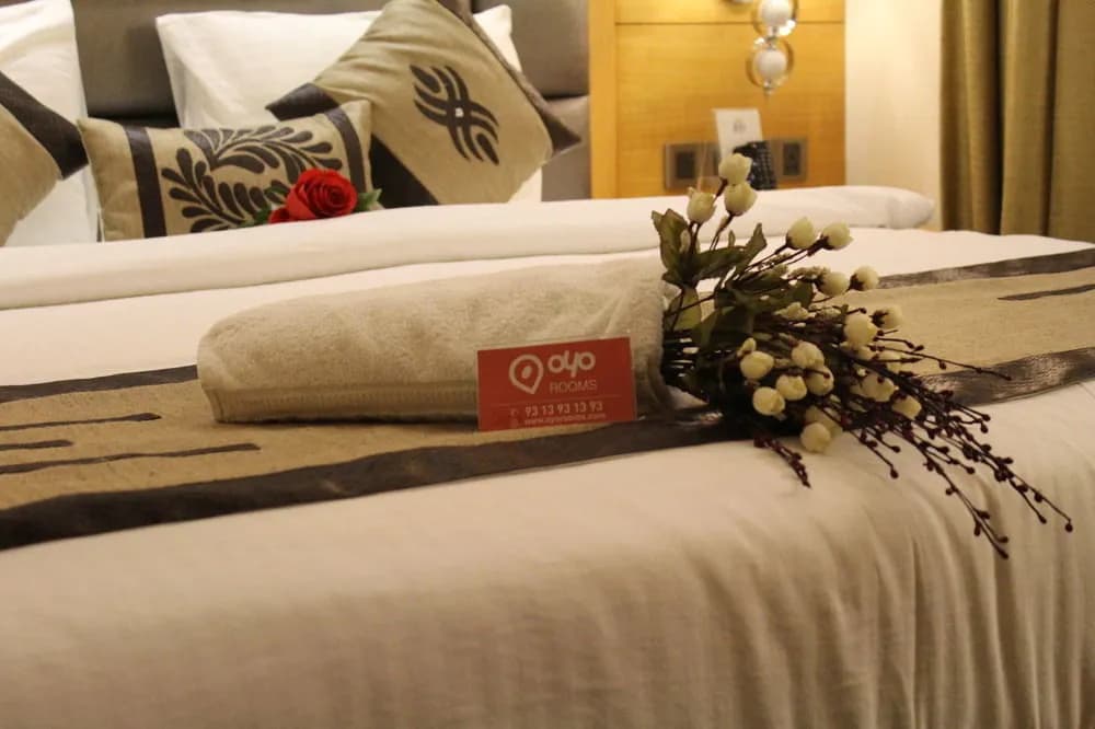 OYO Premium AIIMS - photo 2