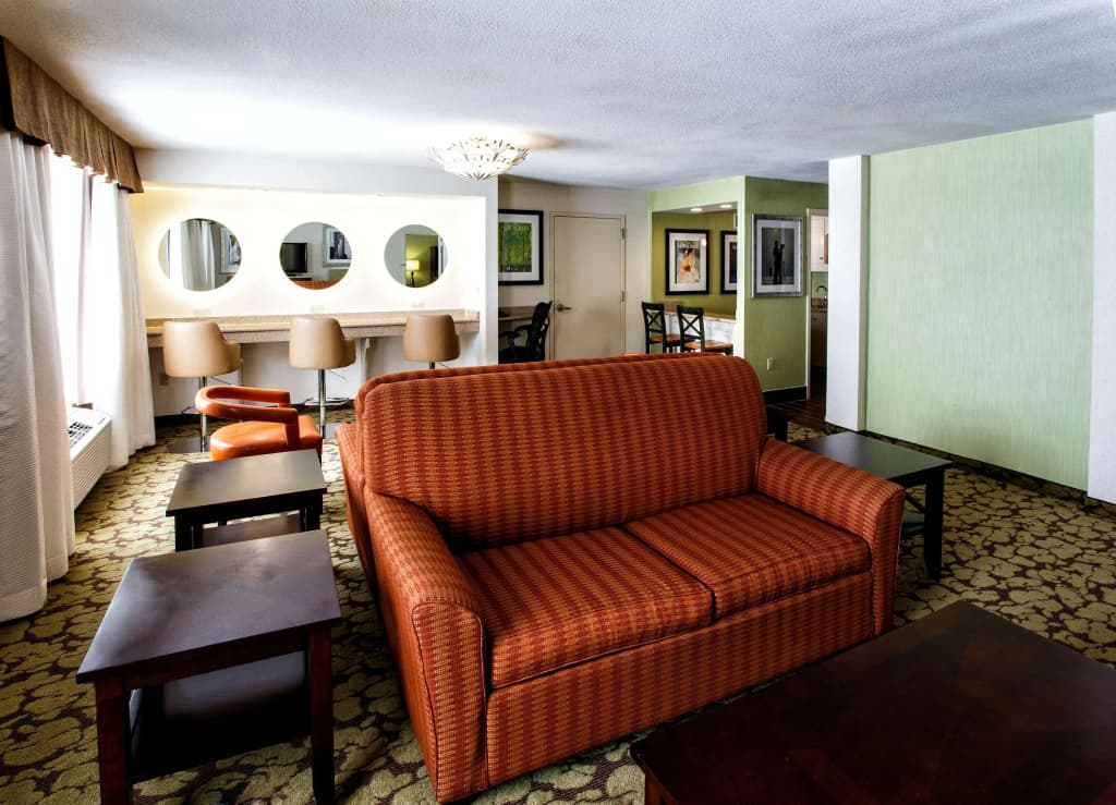 Hilton Garden Inn New York / Staten Island - photo 24