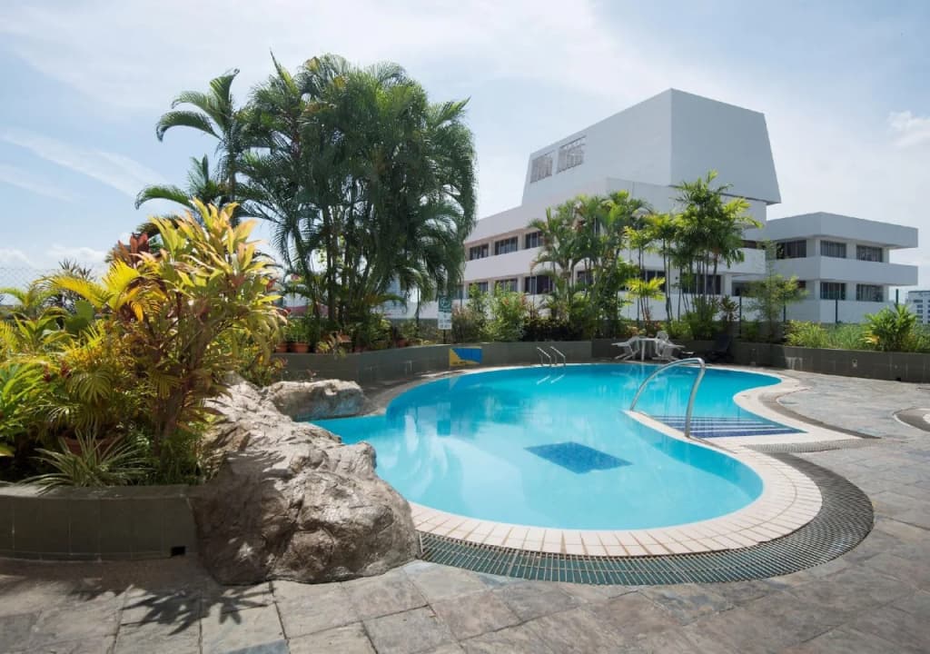 Hotel Royal Penang - photo 16