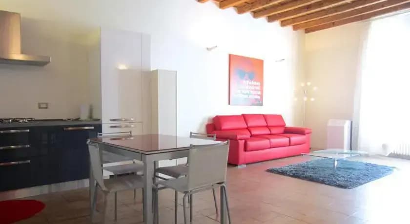 Temporary House - Naviglio Sforza - photo 3