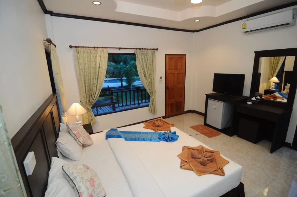 N.T. Lanta Resort - photo 3