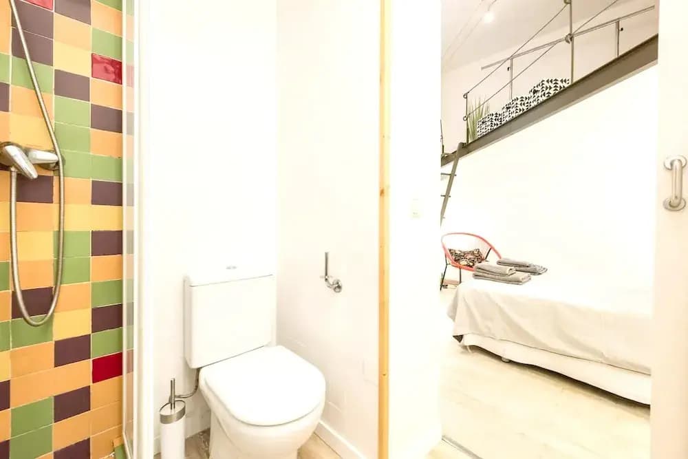 Apartment with One Bedroom in Madrid - photo 8