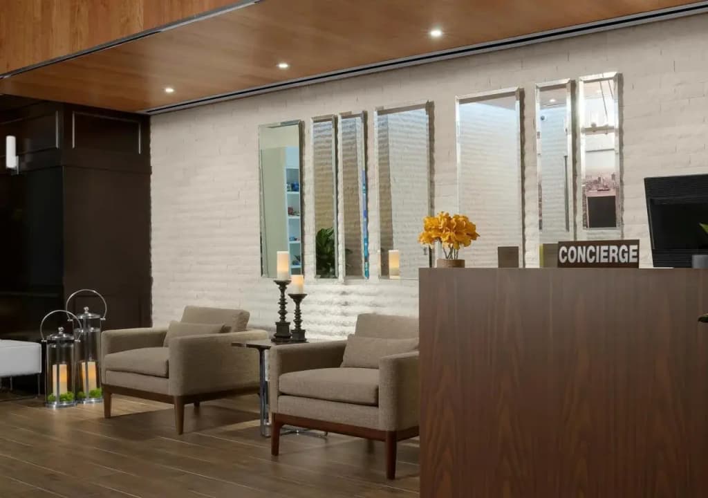 Hilton Garden Inn New York/Times Square Central - photo 17
