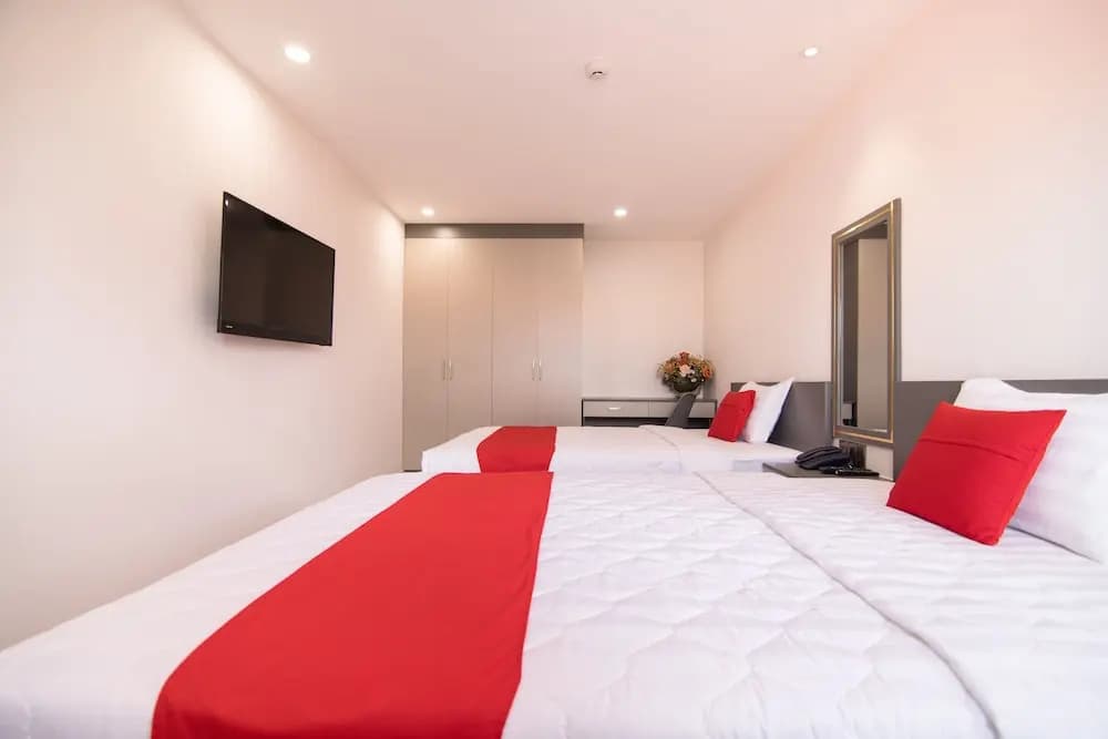 Bin Bin Hotel 7 - photo 4