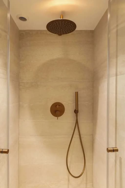 Chic A/C Central apt - 2bdr/6p - Faubourg s/ Denis - photo 11