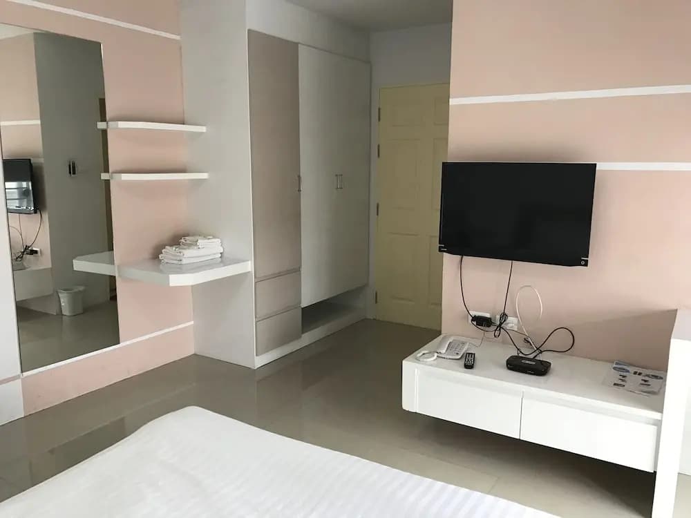 Warisa Apartment - photo 3