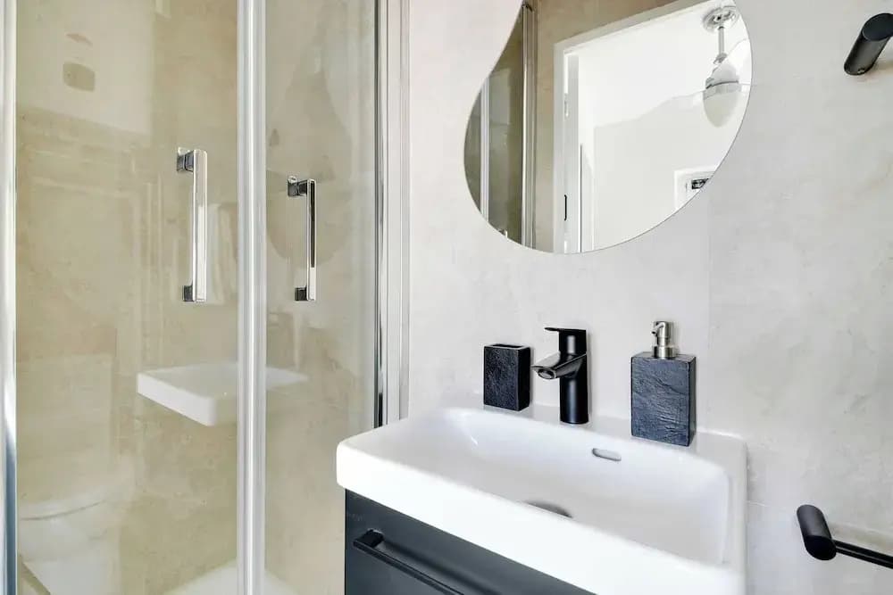 Intimate Studio for 2 People - Batignolles - photo 7