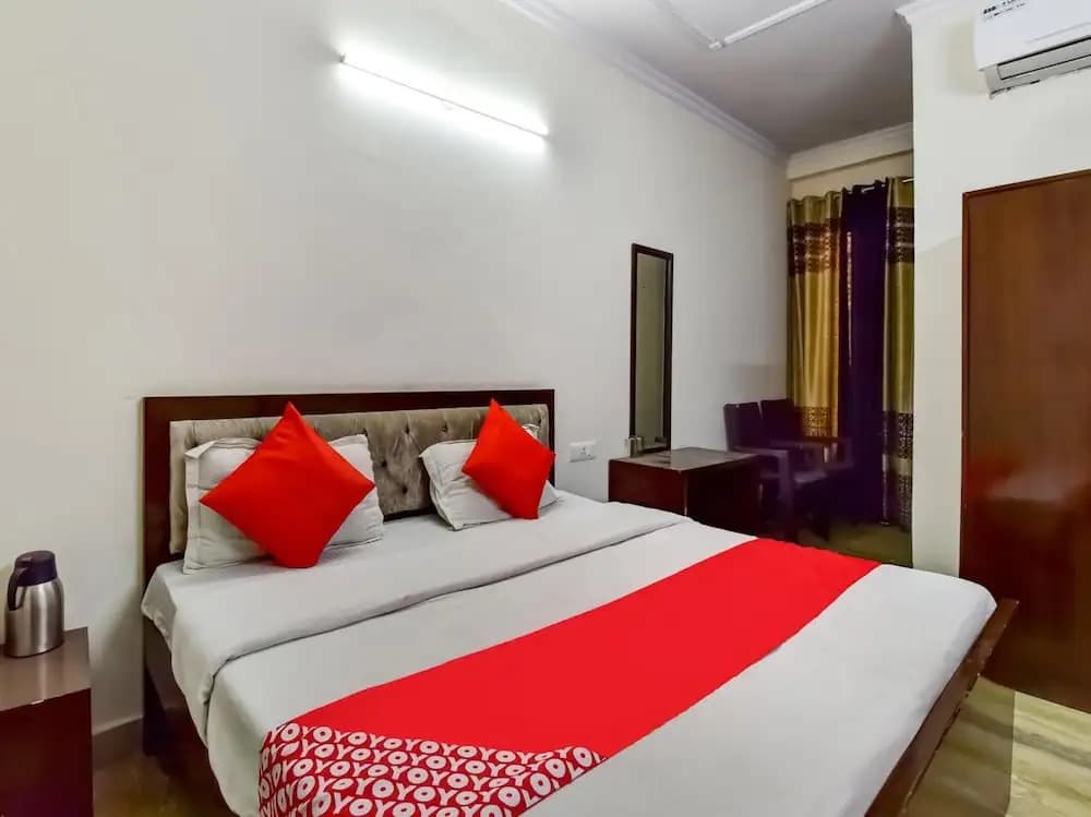 South Delhi Inn - photo 6