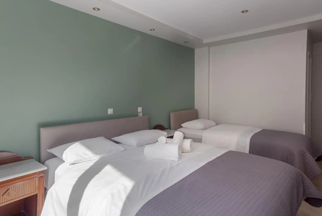 Byron Hotel - photo 3