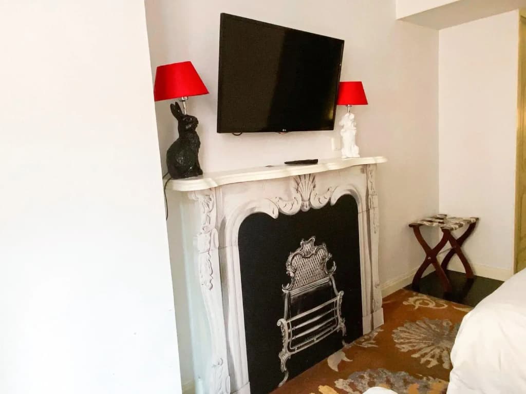 The Luxe Manor - photo 28