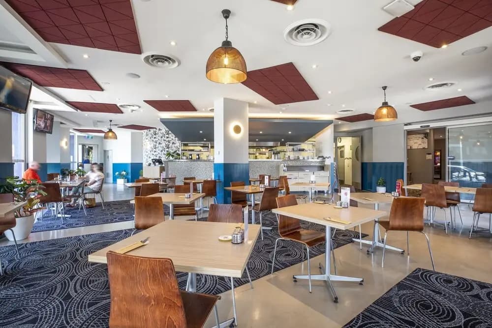 Royal Hotel by Nightcap Social - photo 17