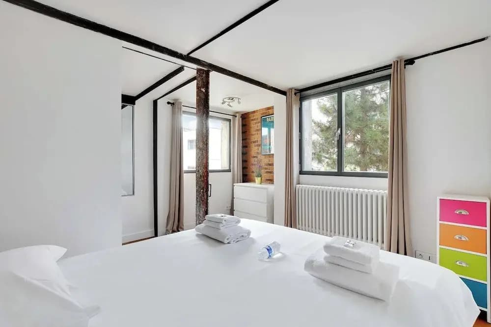 Chic & Spacious Loft 3br/6p Paris Center - photo 6