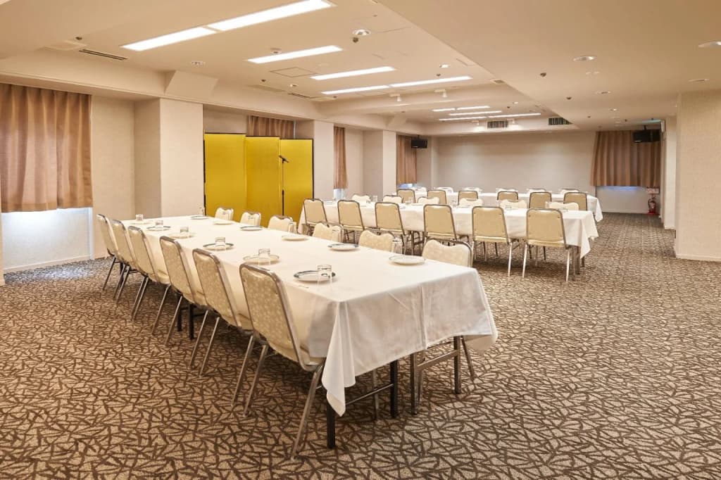 Hotel Consort Shin-Osaka - photo 18