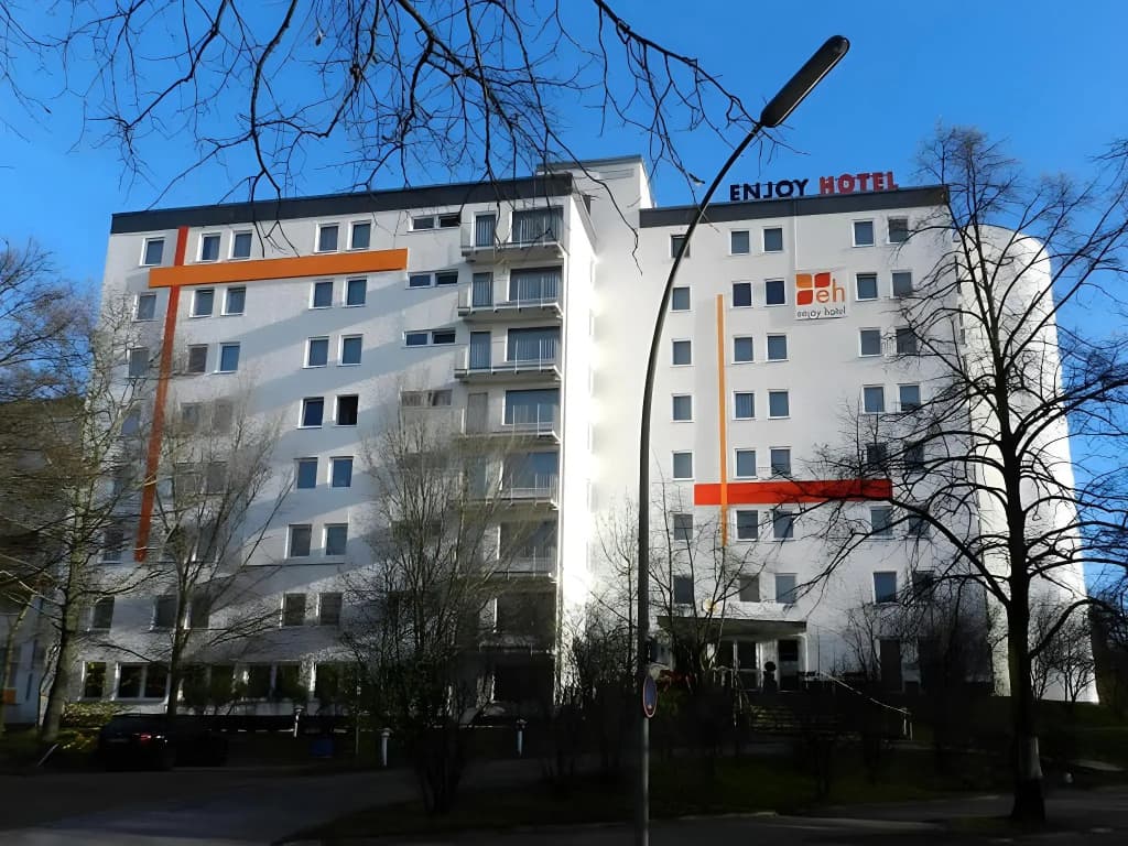 Enjoy Hotel Berlin City Messe - photo 1