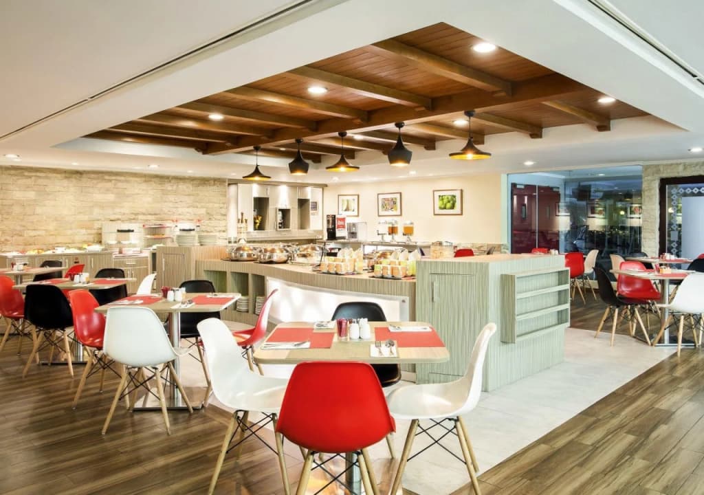 Tamarin Hotel Jakarta - photo 29