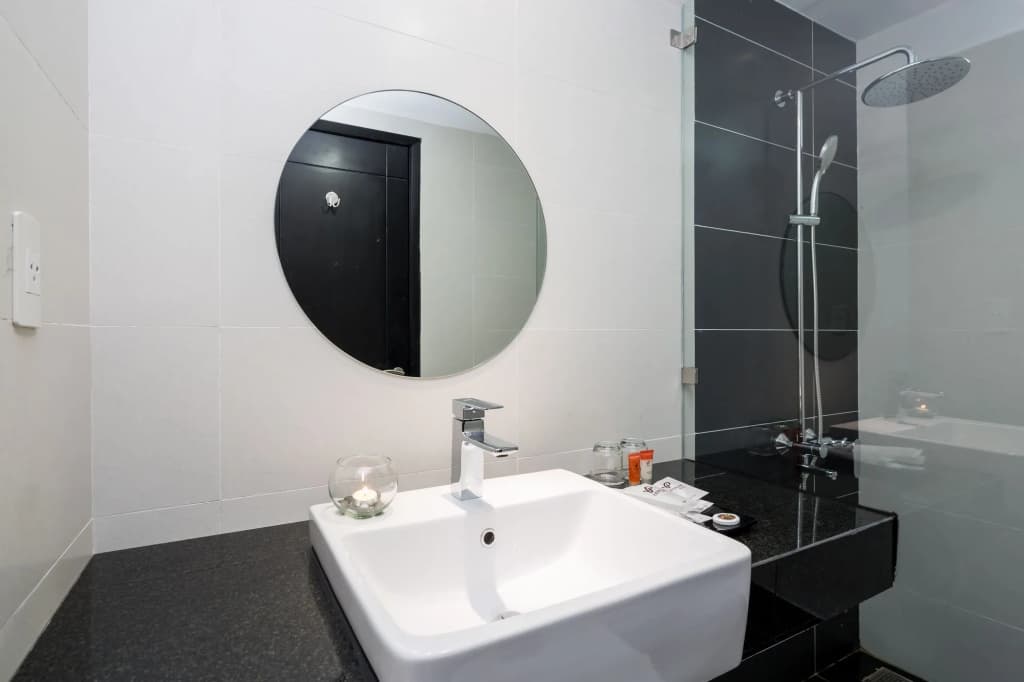 Platinum Danang Hotel - photo 10