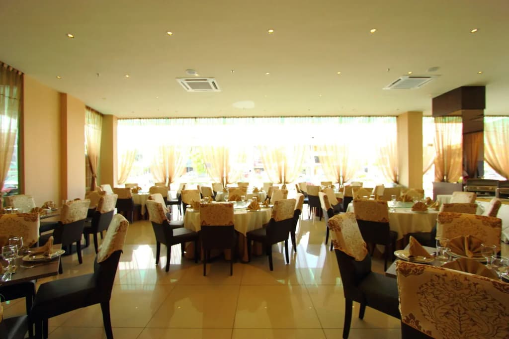 The Guest Hotel & Spa - photo 36