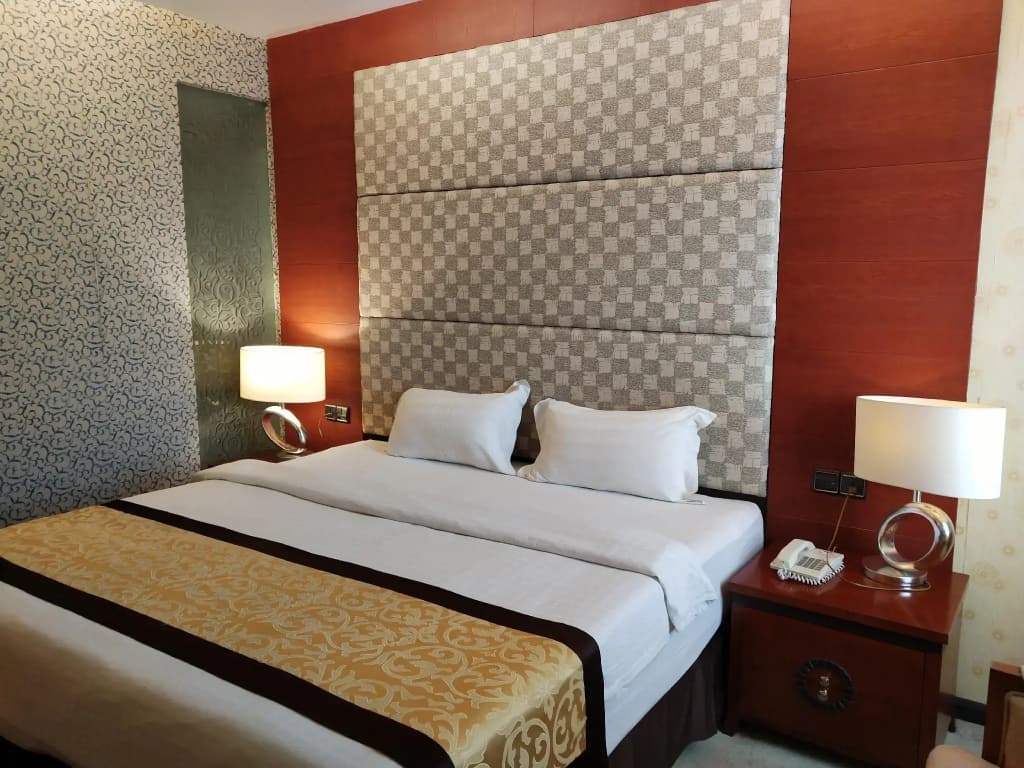 MB Hotel - photo 3