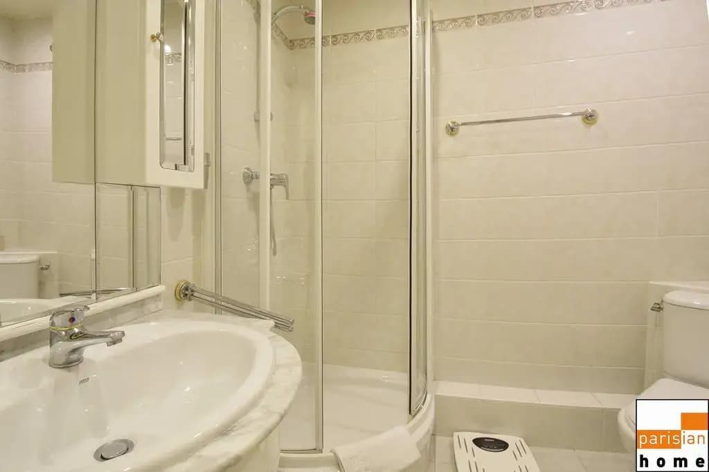 Parisian Home - Appartements Grand Boulevards, Musée Grevin - photo 8
