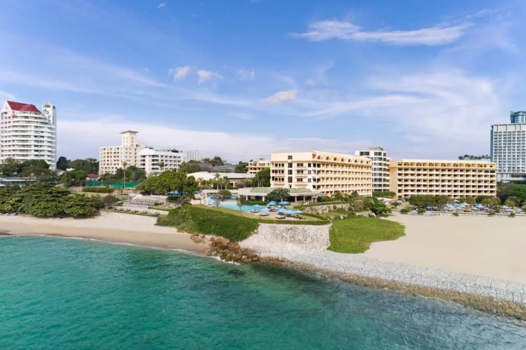 Dusit Thani Pattaya - photo 32
