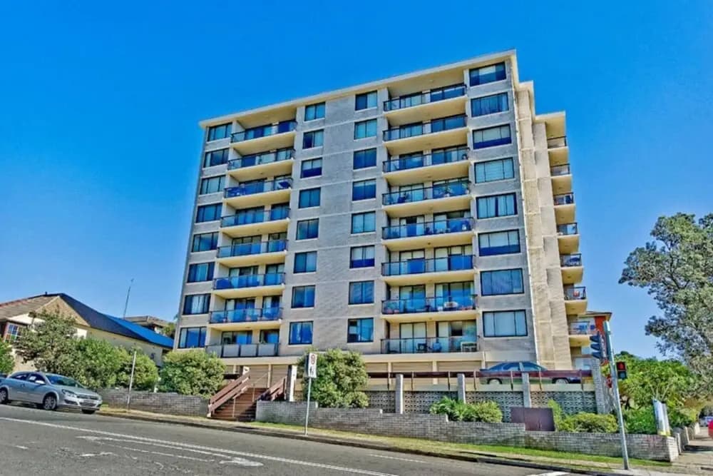 Boutique Bondi 1 Bedroom Apartment - photo 1