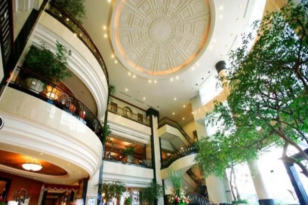 Menara Peninsula Hotel Jakarta - main photo