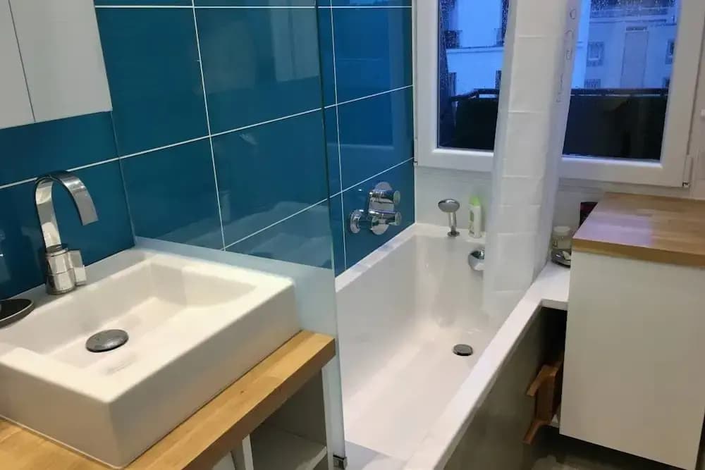 Beautiful Apartment Near Canal St. Martin - photo 4