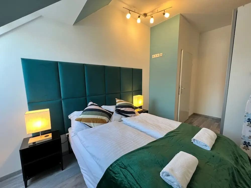 Affordable 3BR Apartment for Groups - photo 1