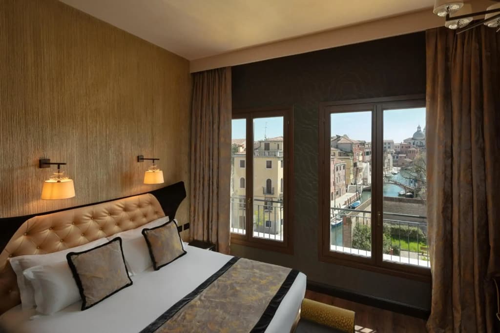 Palazzo Veneziano - photo 36
