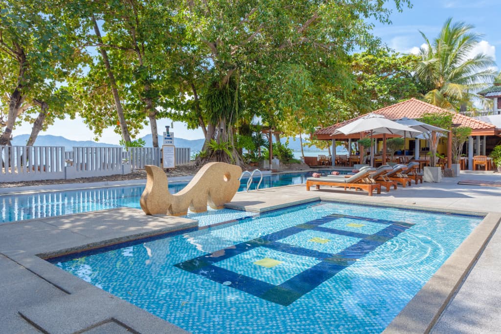 By The Sea Hotel - photo 15