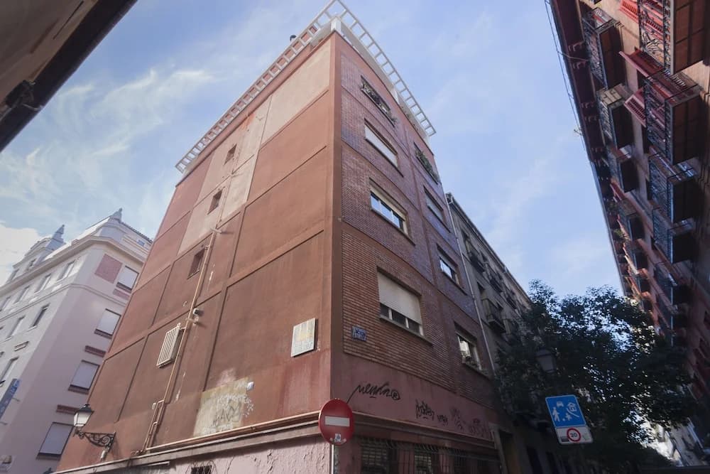 Apartment off Gran Via - main photo