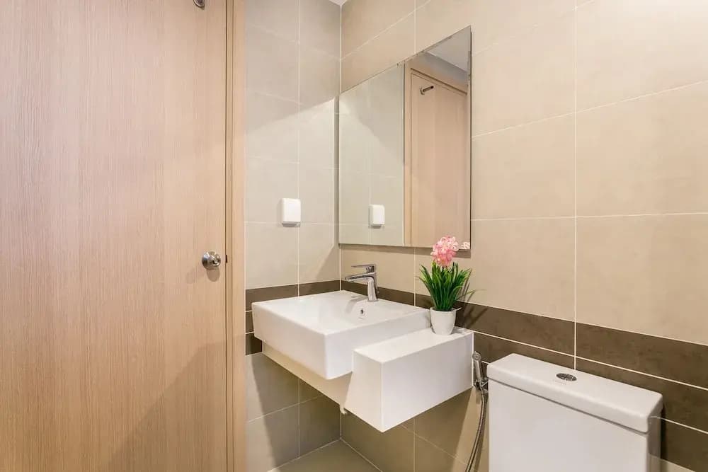 River Gate Apartment - photo 11