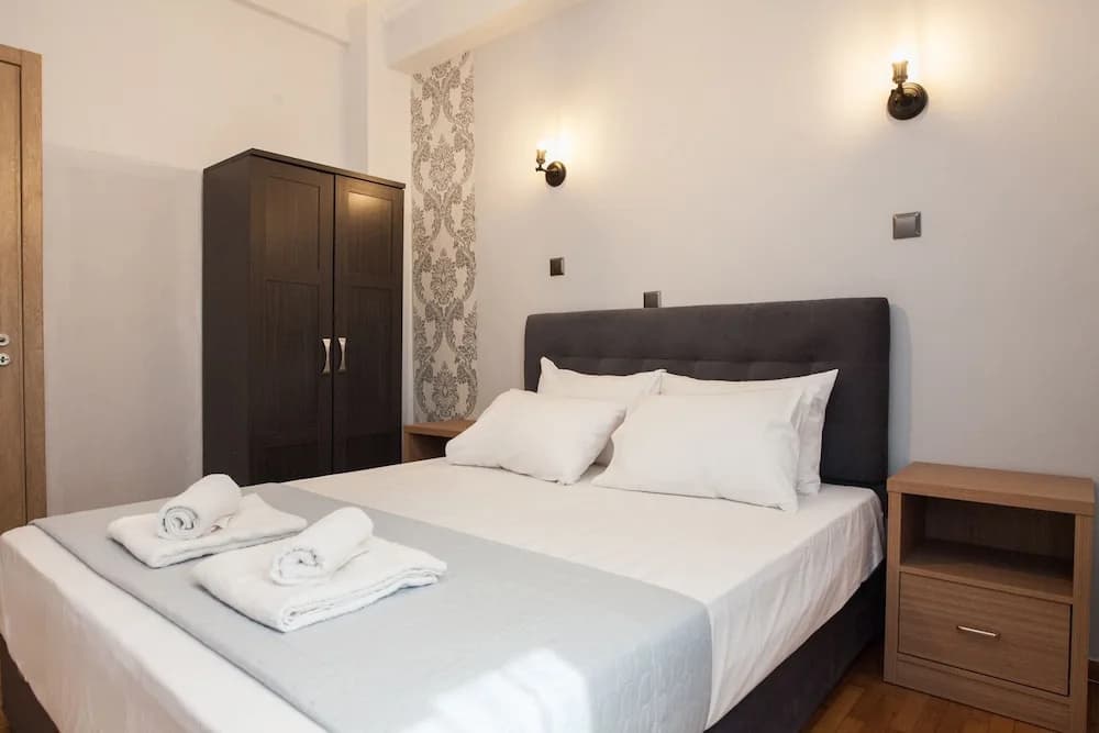 Metaxourgio 2 Bd Gem for Urban Explorers - photo 5