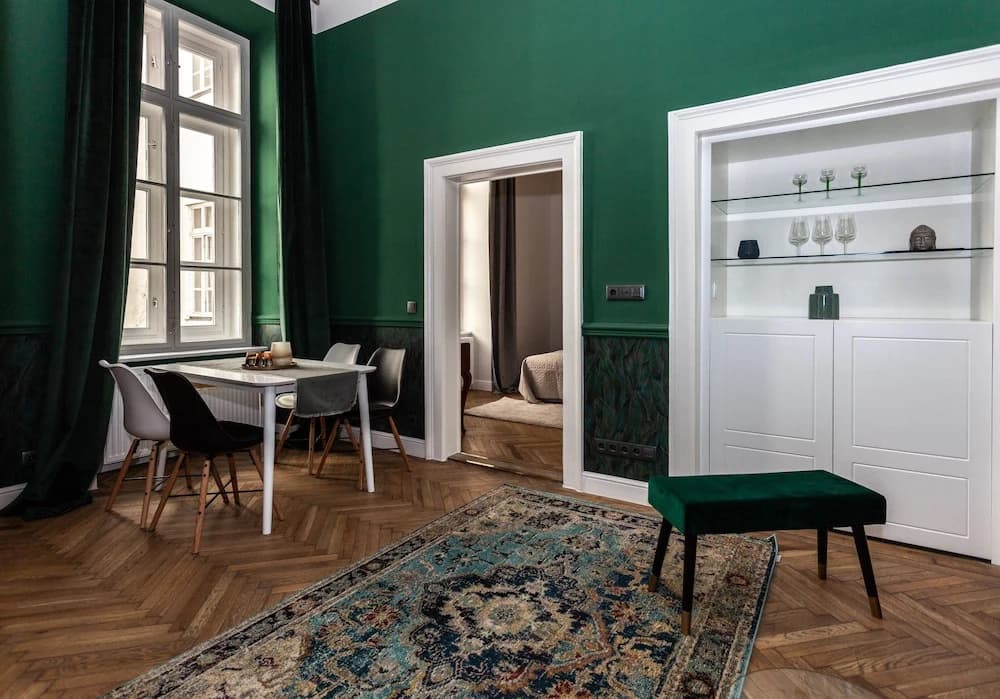 Luxury Central Apartment - photo 4