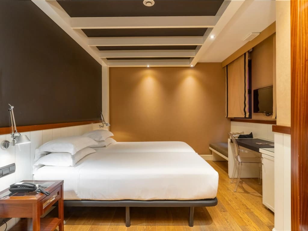 U232 Hotel - photo 3