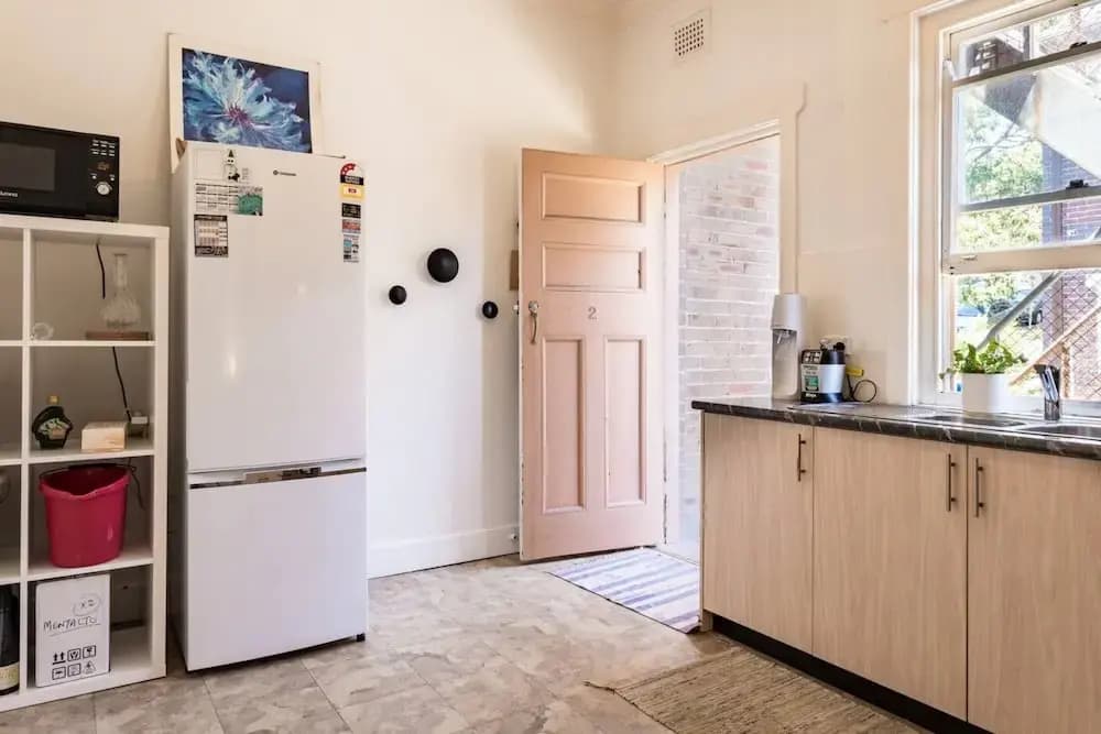 Bright Bondi Beach Pad - photo 13